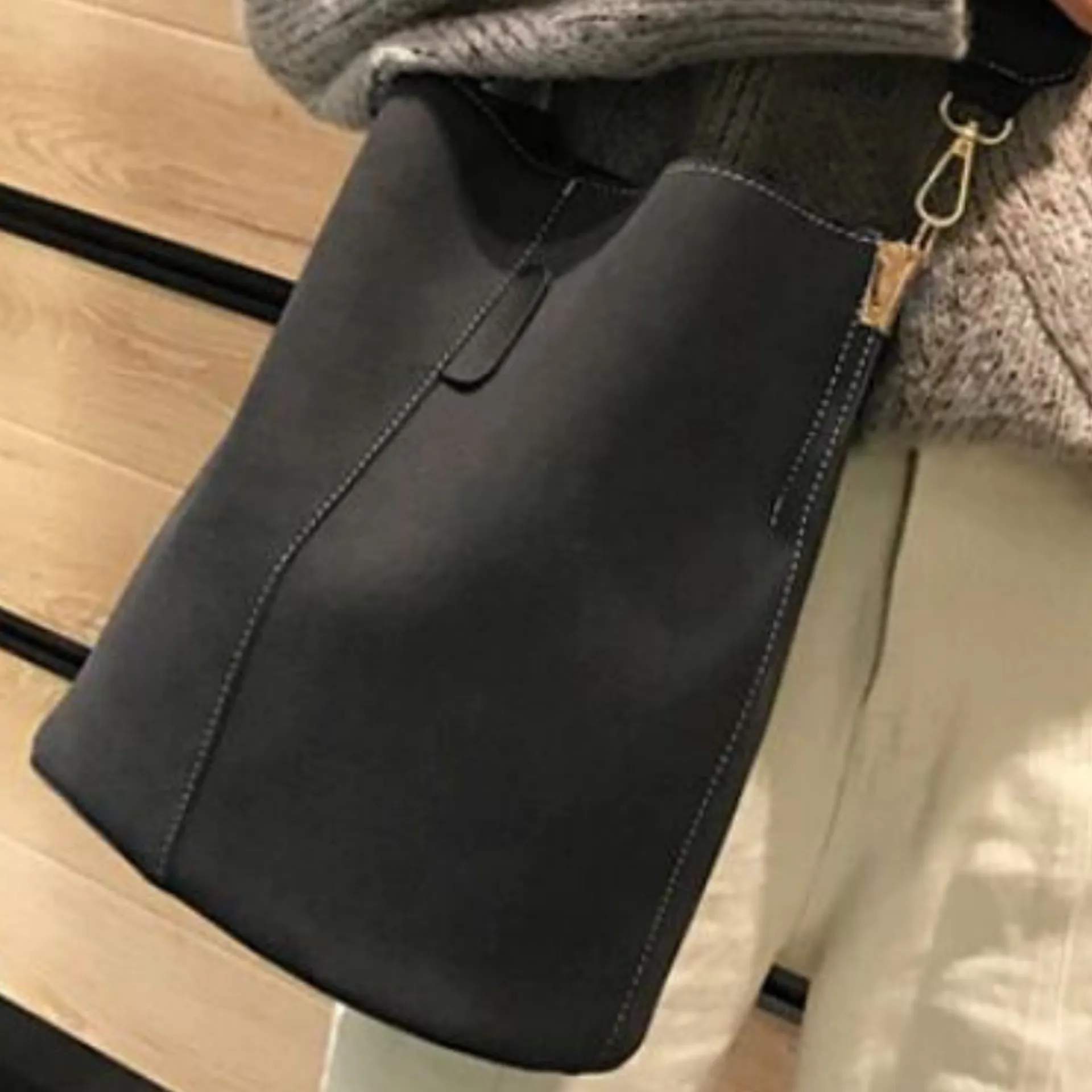 Blake Shoulder Bag -Grey