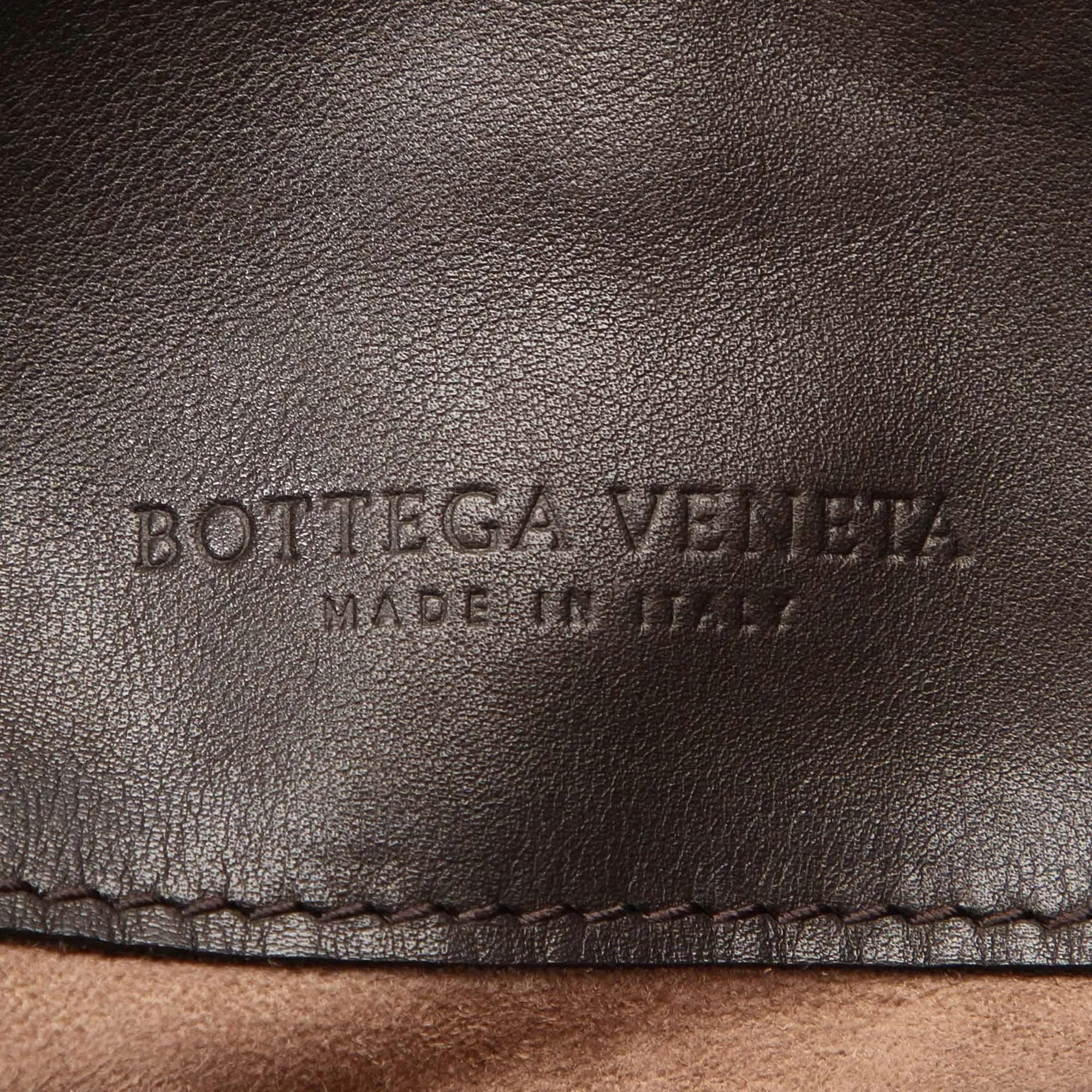 Bottega Veneta Studded Intrecciato Leather Tote Bag (SHG-12248)