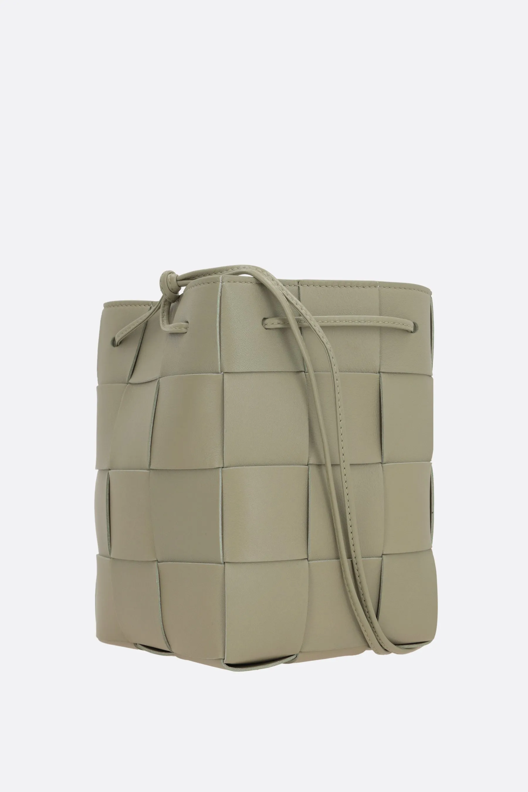 Cassette Intrecciato Bucket Bag