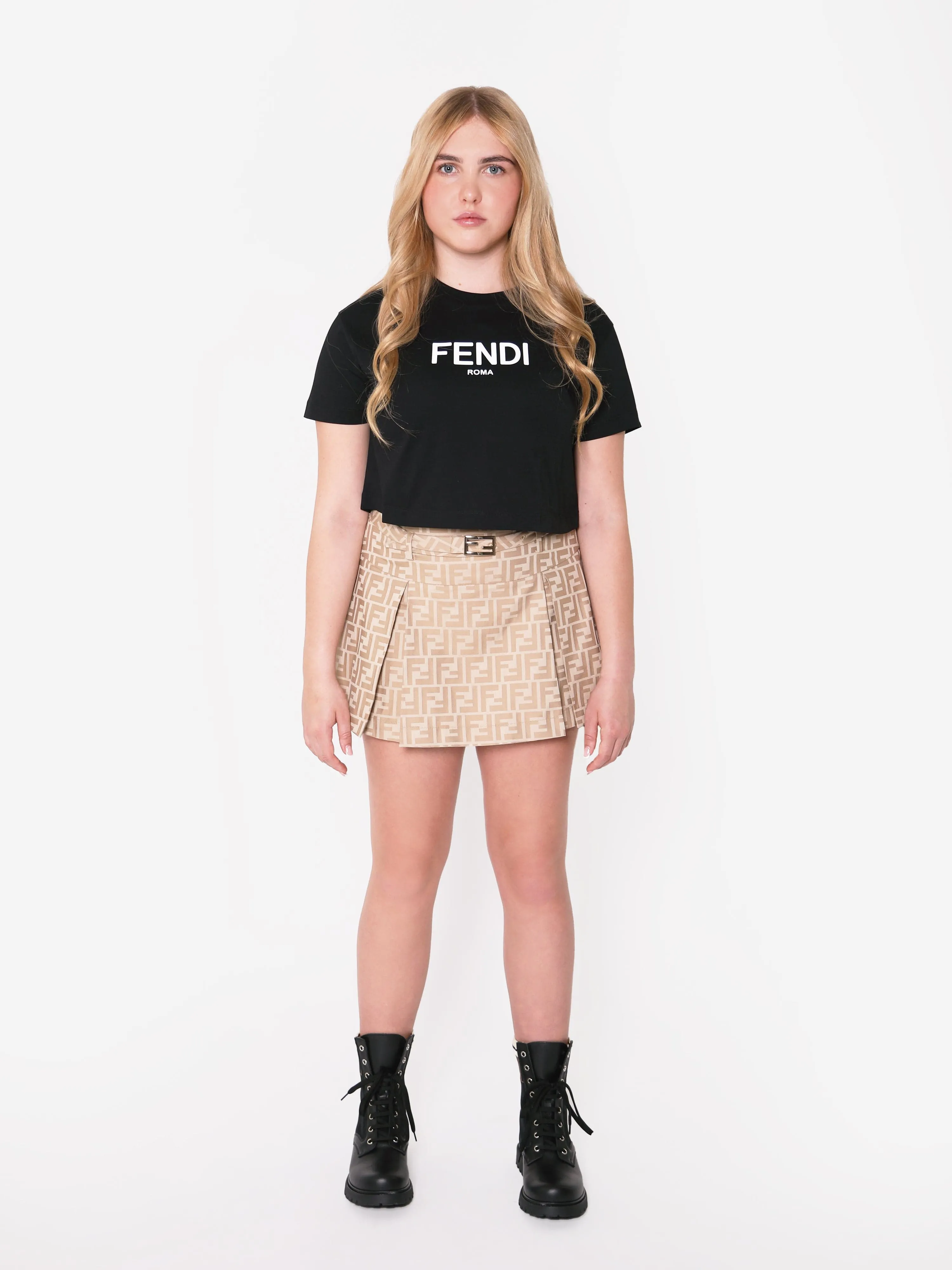 Fendi Girls Cropped Logo T-Shirt in Black