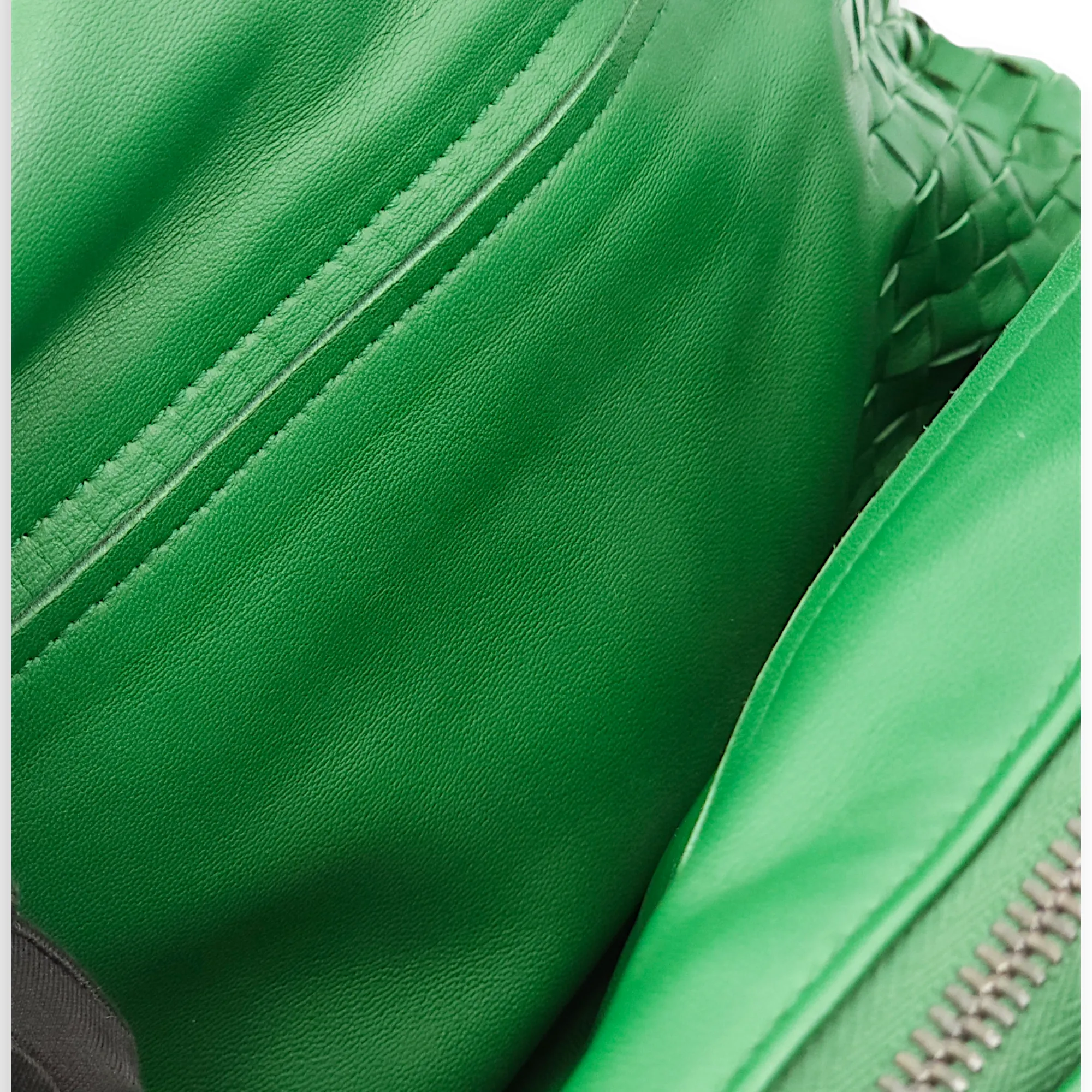 Intrecciato Green Shoulder Bag in Nappa Leather, Brunito hardware