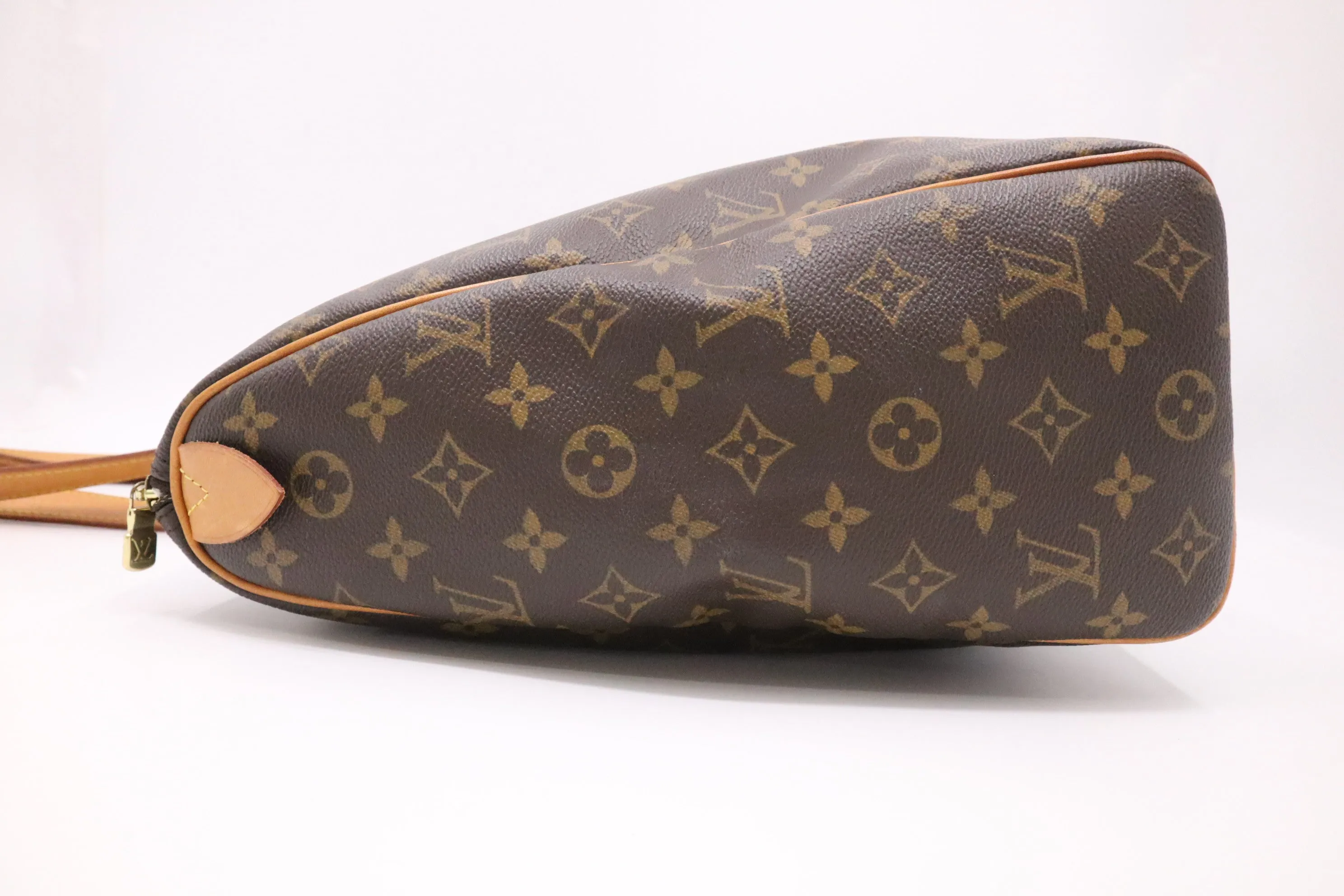 Louis Vuitton Sac Flanerie 45 in Monogram Canvas