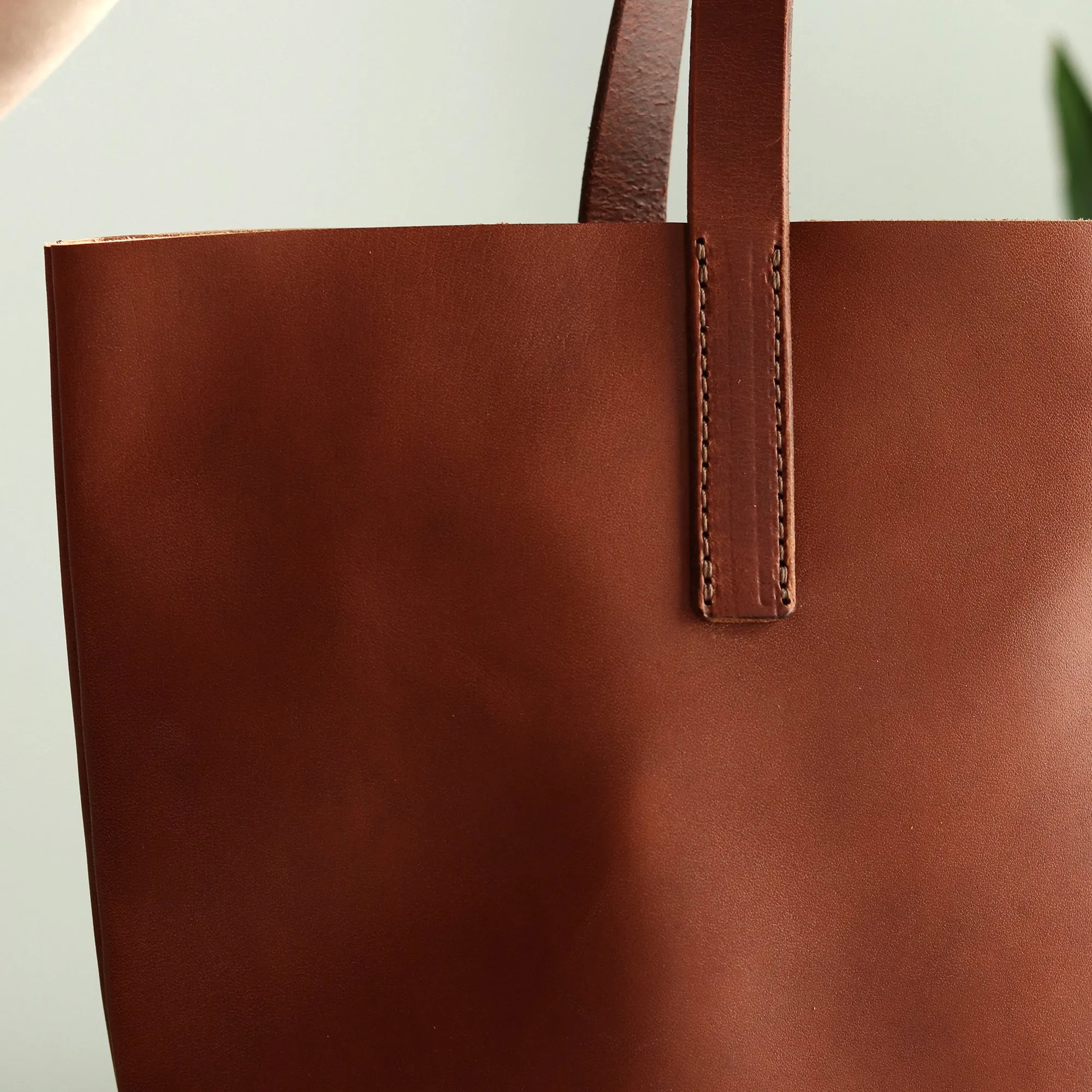 Minimalist Tote - Cognac