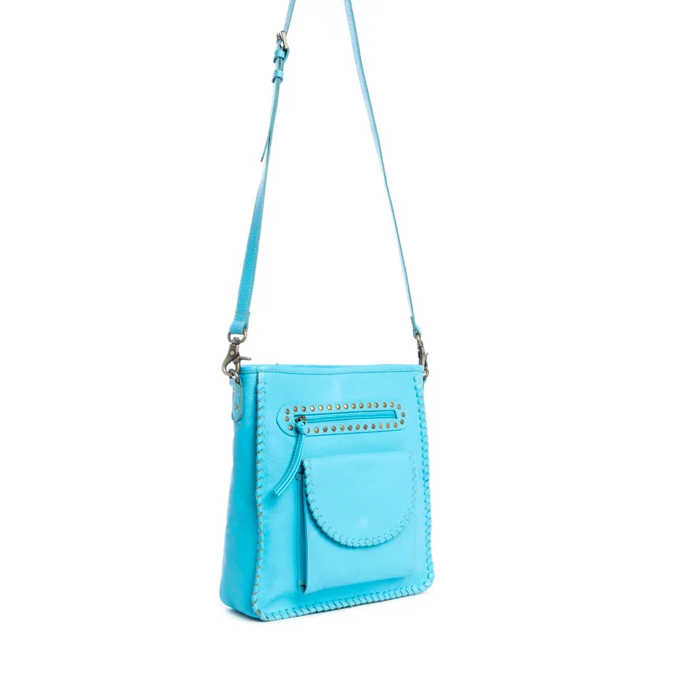 Ninnekah Leather Bag In Sky Blue