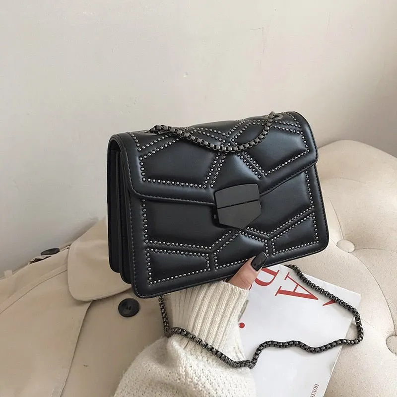 Quilted Chain Shoulder Bag