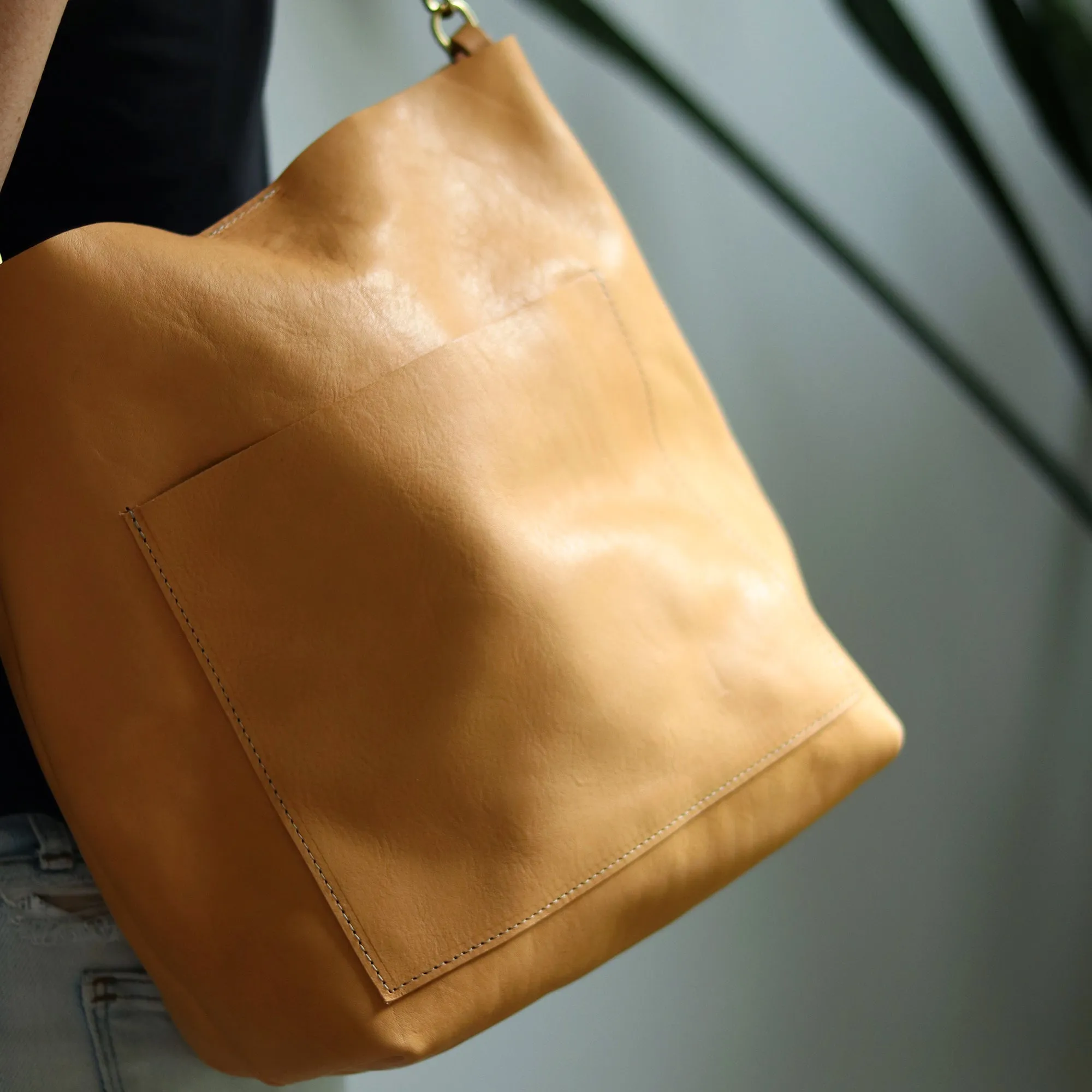 Summer Seconds Sale - Leather Day Bag - Beige No. 1