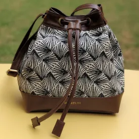 The Bucket Bag - White Pine