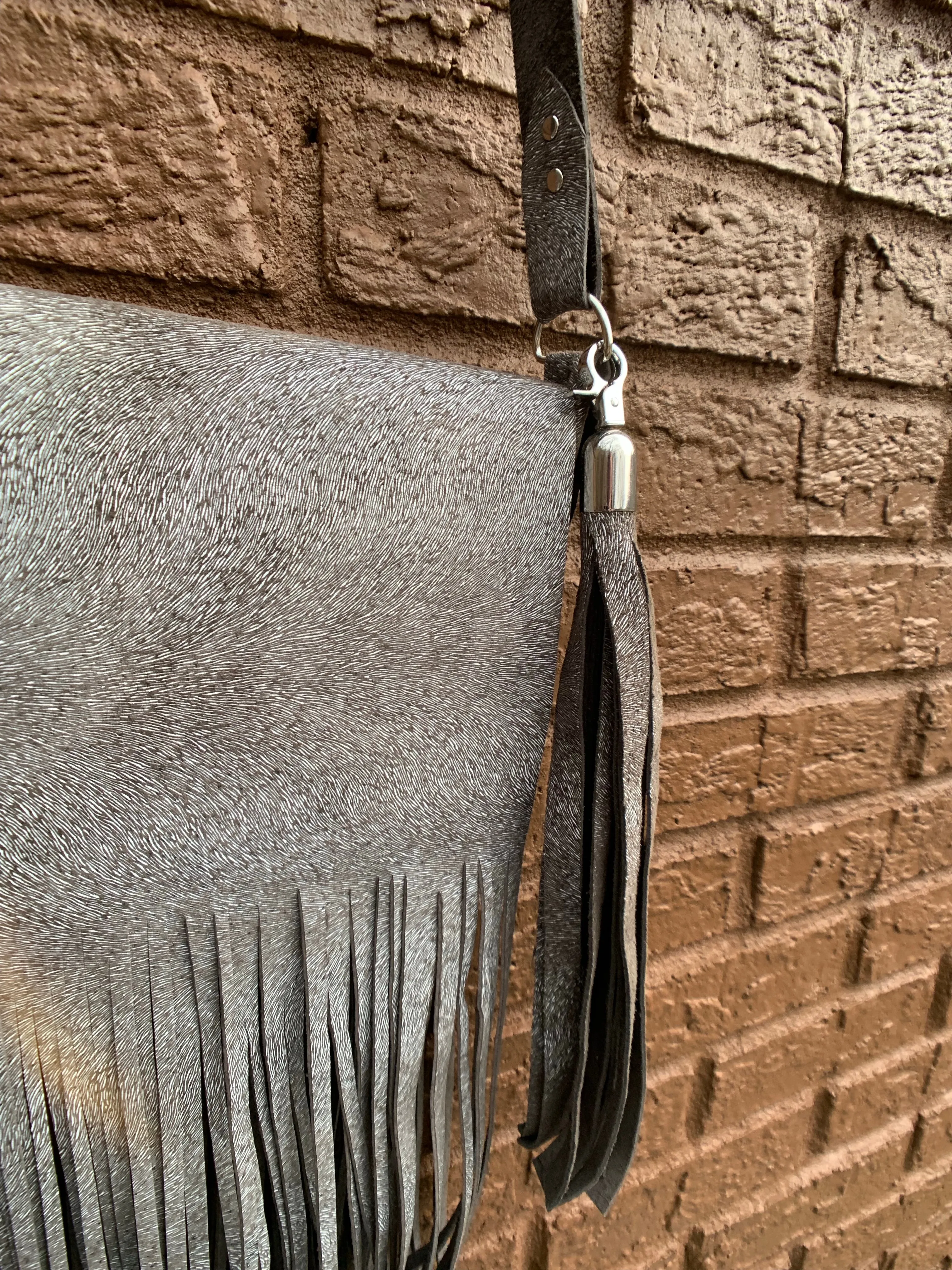 “The Gypsy” Crossbody Fringed Bag In Silver Pigskin